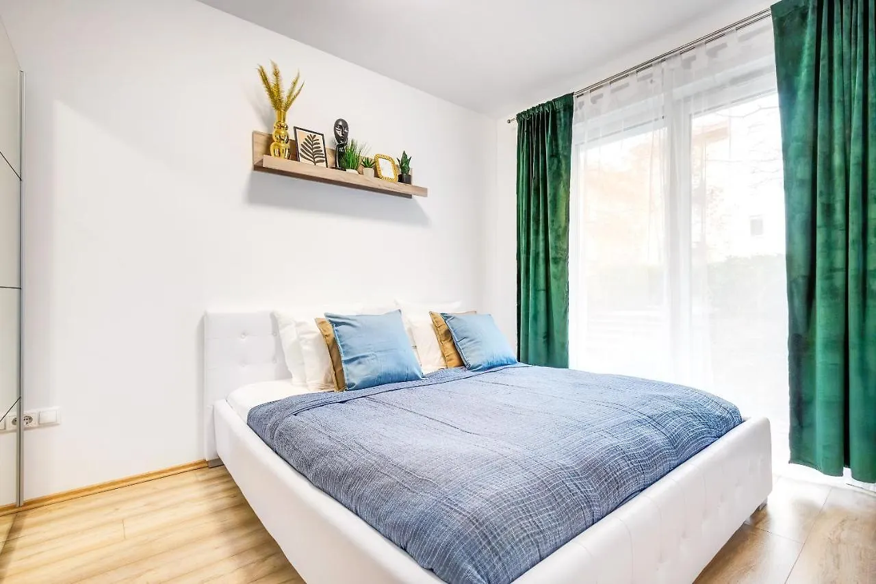 Tranquil Apartment With Free Parking And Garden Connection In The Downtown 布达佩斯